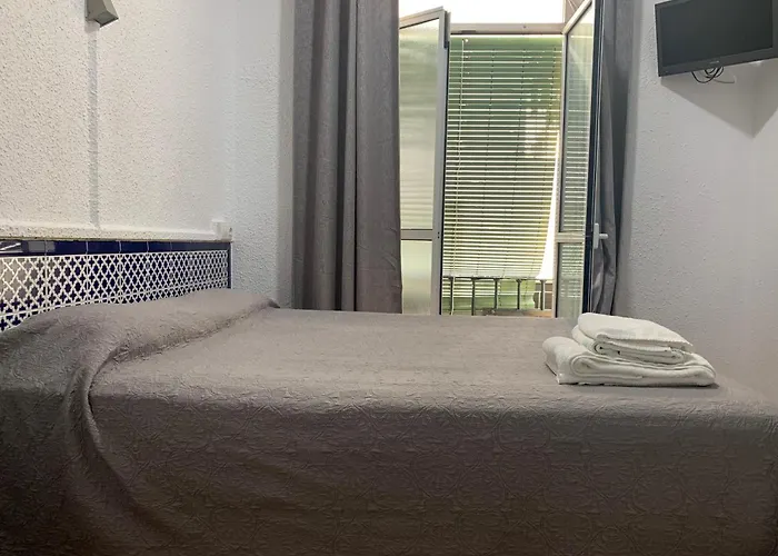 Hostal Alcobia Seville